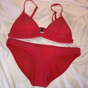Triangl Gigi red bikini